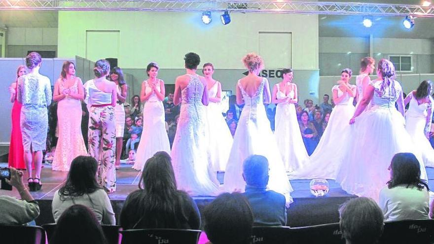 La Pasarela de Moda, con desfiles de novia, madrina, fiesta y comunión, es una de las actividades que se realizarán, junto a la exposición comercial, en Ifepa.