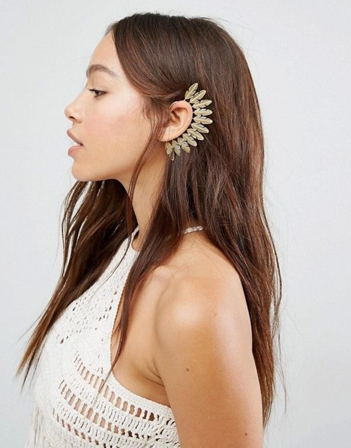 Ear Cuff con forma de plumas