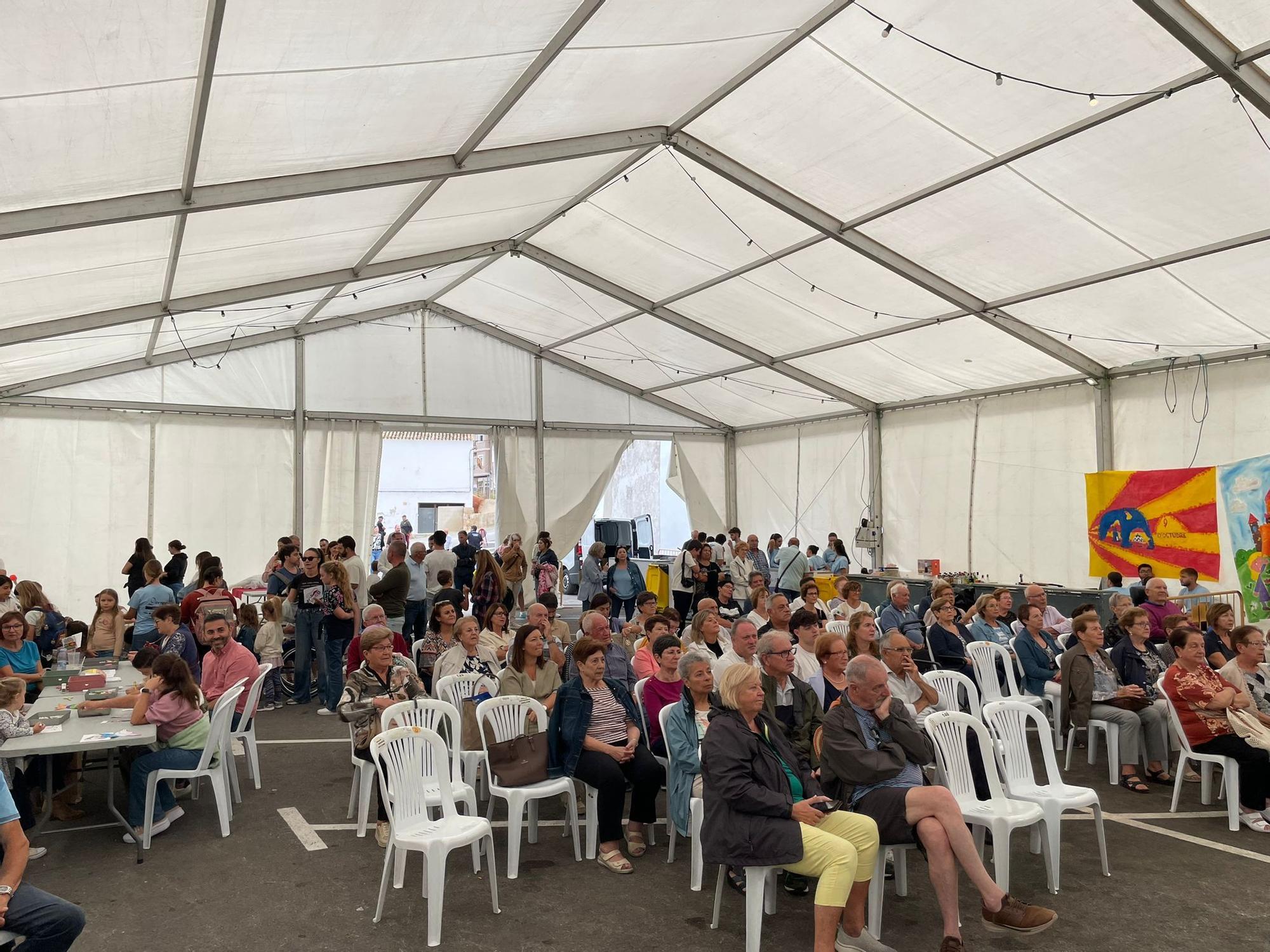 Jornada del 9 d'Octubre en Benitatxell