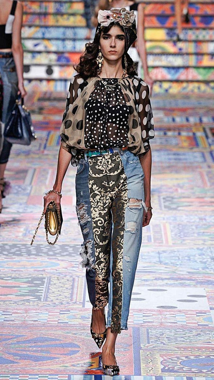 Rebeca Solana ayer desfilando para Dolce & Gabbana en Milán.