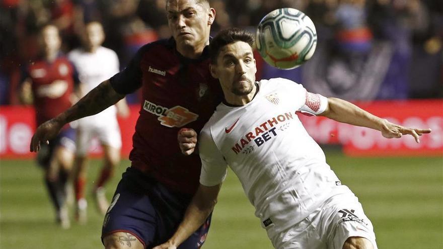 El Sevilla se aleja de Barça y Real Madrid