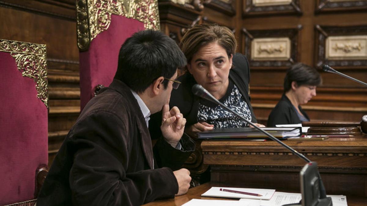 Colau plantea un presupuesto que prioriza el ámbito social y mantiene las inversiones