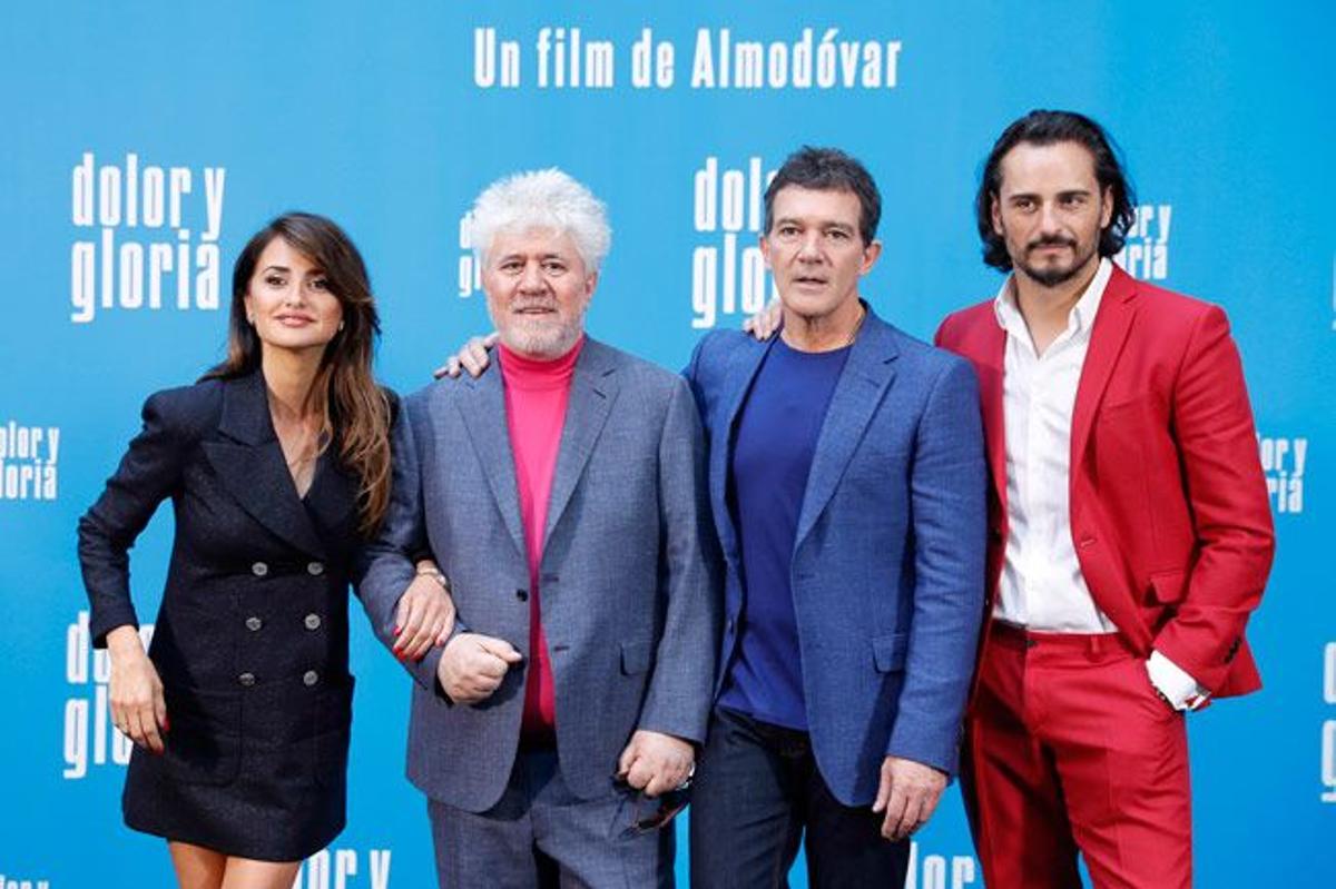 Los protagonistas de la presentación de 'Dolor y gloria'