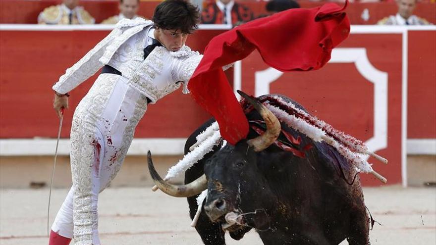 Tarde complicada y triunfo de Roca Rey