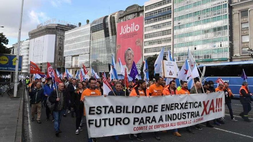 Protesta de los trabajadores de Alu Ibérica, a principios de marzo.