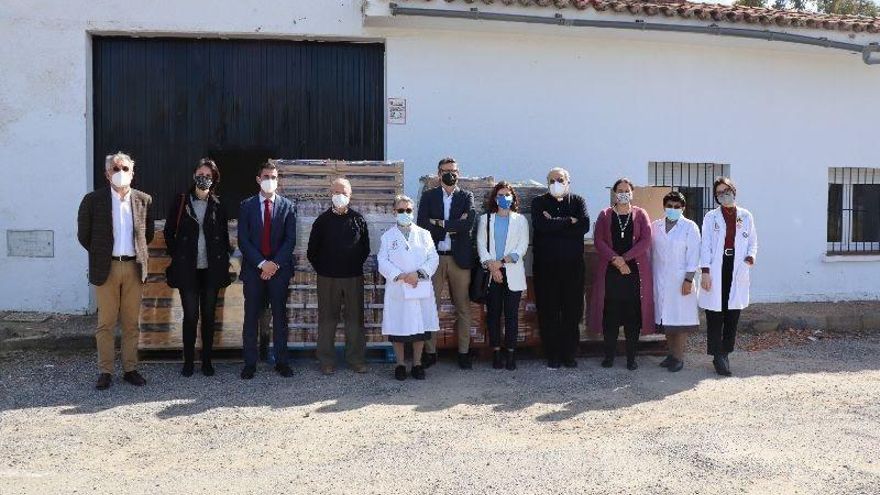 El comedor social recibe una donación de 3.000 kilos de alimentos