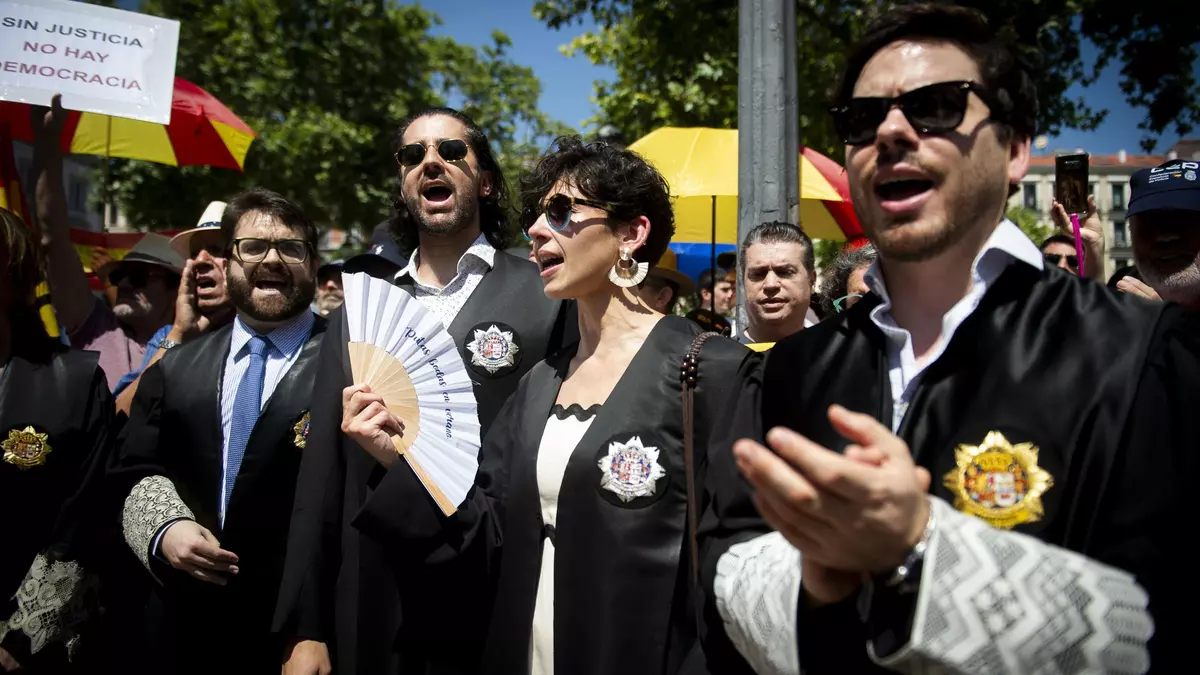 Los jueces y fiscales en huelga califican de "histórico" el paro de tres días y lamentan el silencio de Bolaños