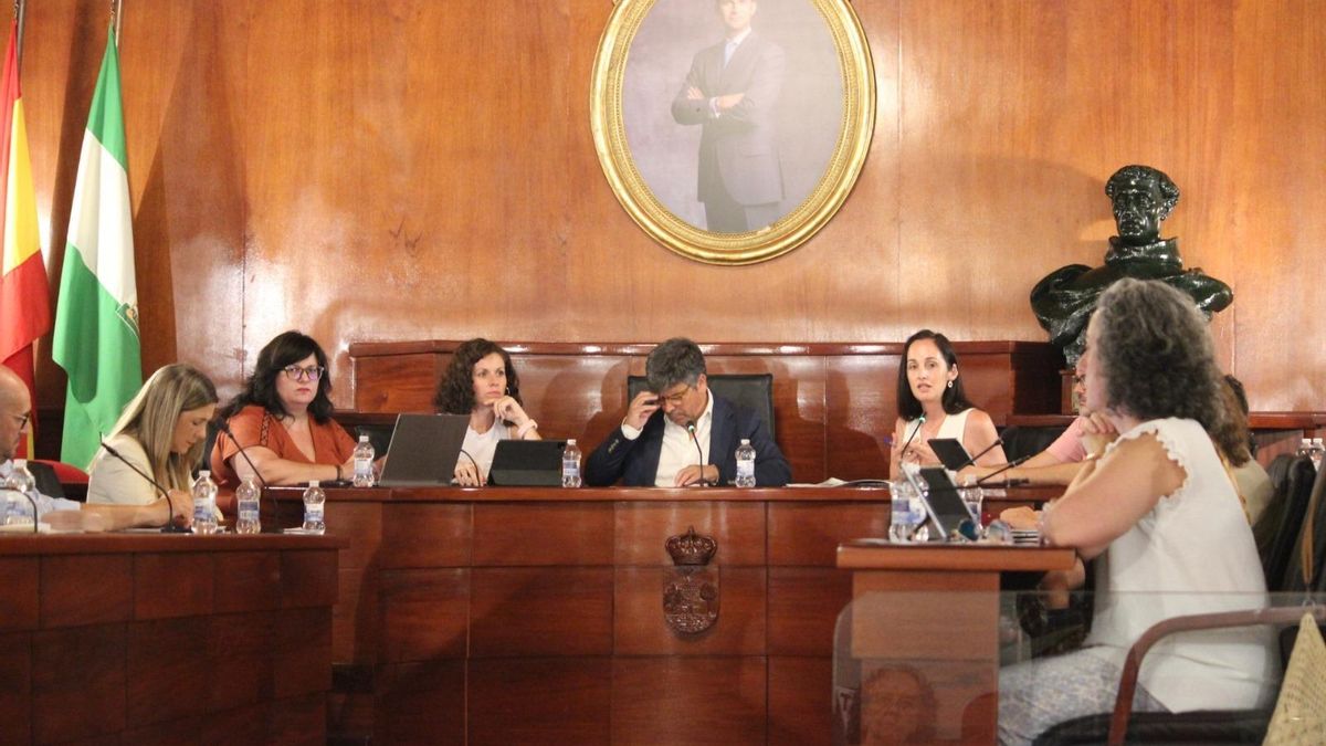 Pleno celebrado la noche de este miércoles por la Corporación municipal de Montilla.