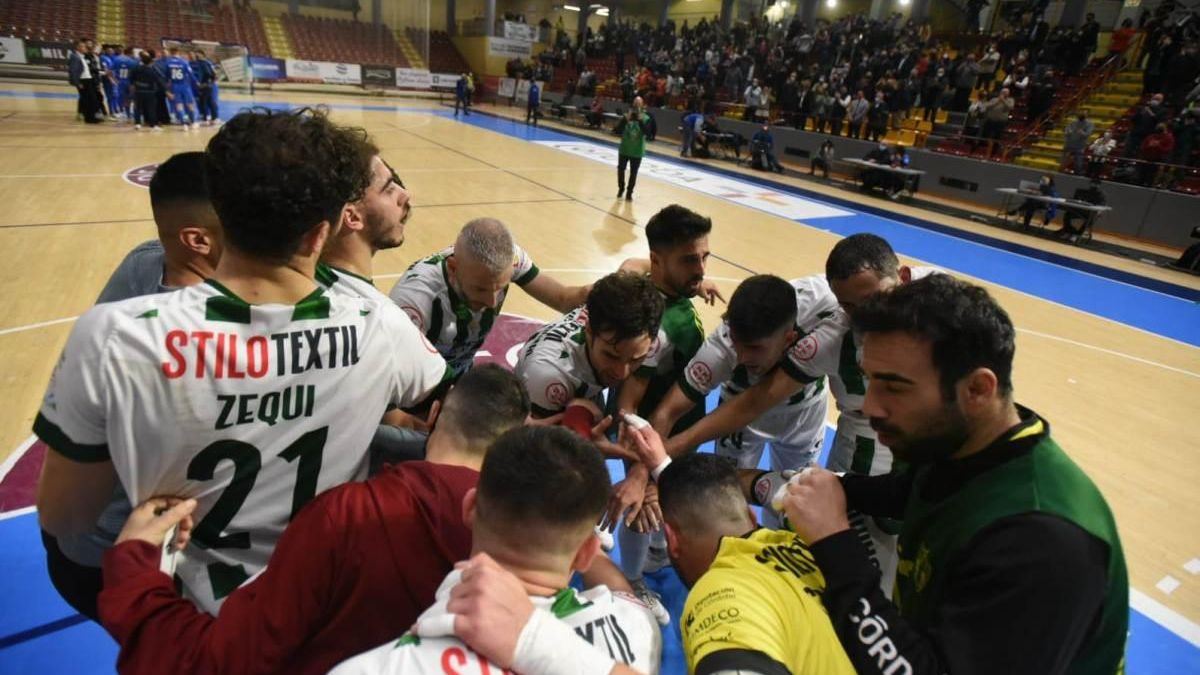 El Córdoba Futsal celebra una victoria.