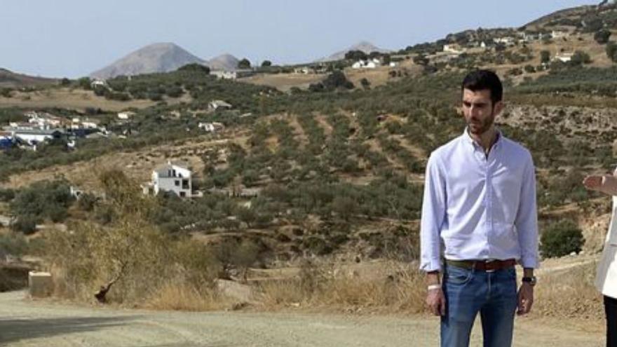 Antequera ejecuta diversas mejoras en caminos rurales