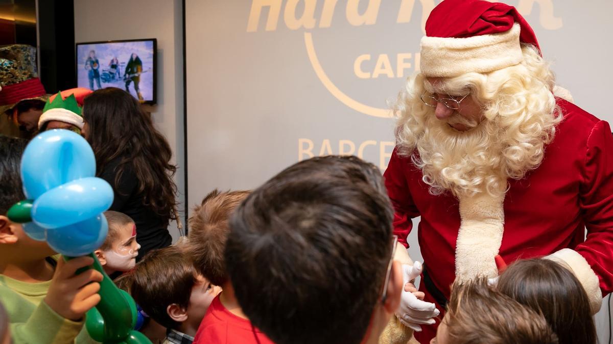 Papá Noel, en Hard Rock Café.