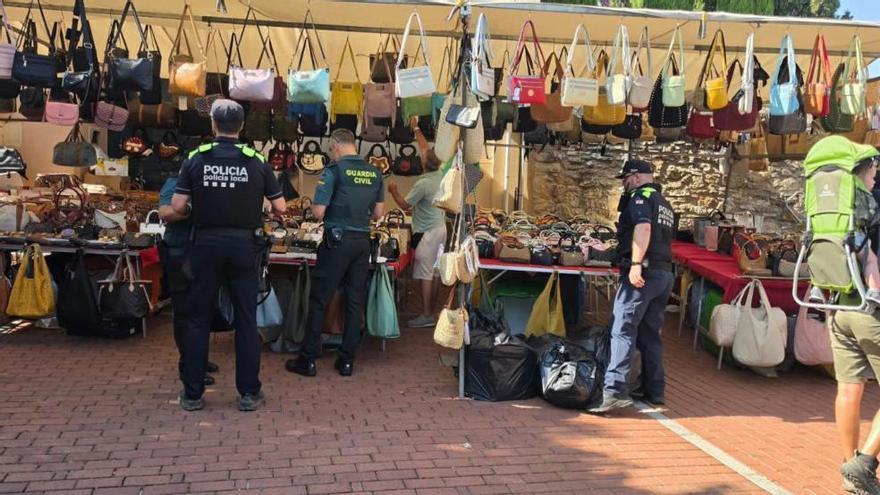 Intervenen més de 1.100 articles falsificats valorats en 209.000 euros al mercat de Begur