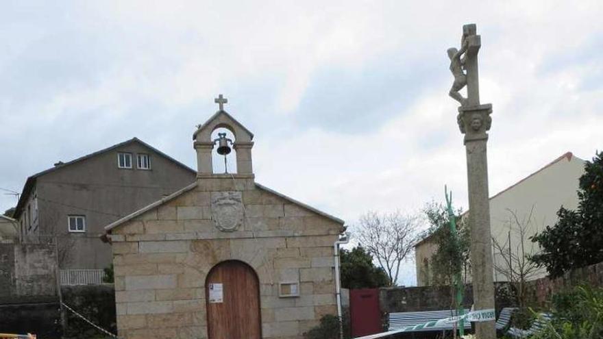 La capilla de Santo Domingo, vallada, después del derrumbe. // G.N.