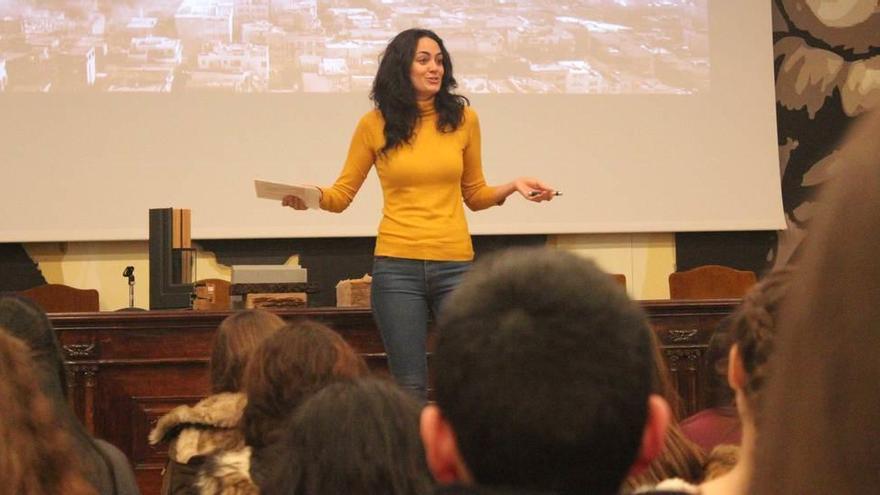 Charla en las aulas del Alfonso II sobre arquitectura y clima