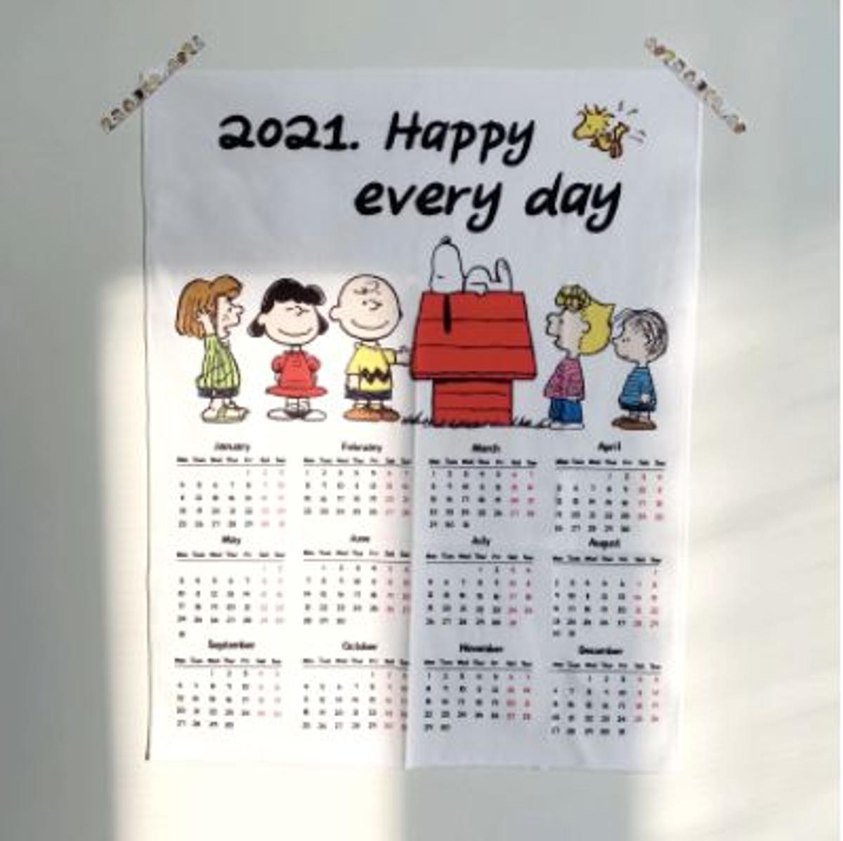 Calendario de pared de Snoopy (Precio: 3,70 euros)