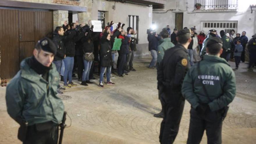 La Guardia Civil ‘blindará’ Arañuel con 100 agentes para garantizar el ‘bou’