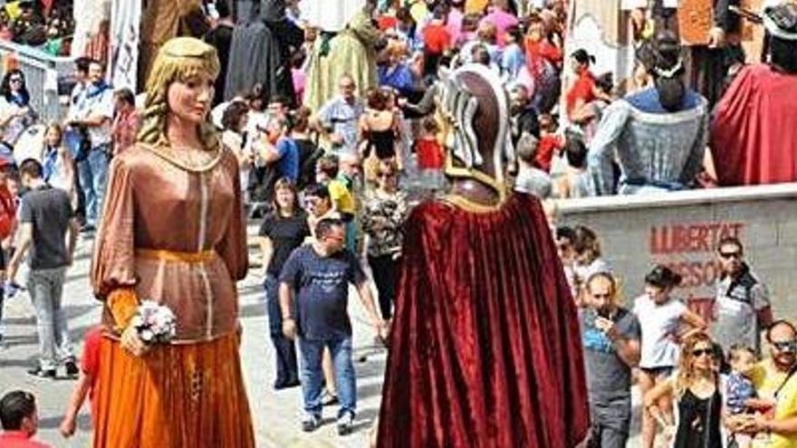 Trobada gegantera i 25è aniversari dels gegants petits d&#039;Artés