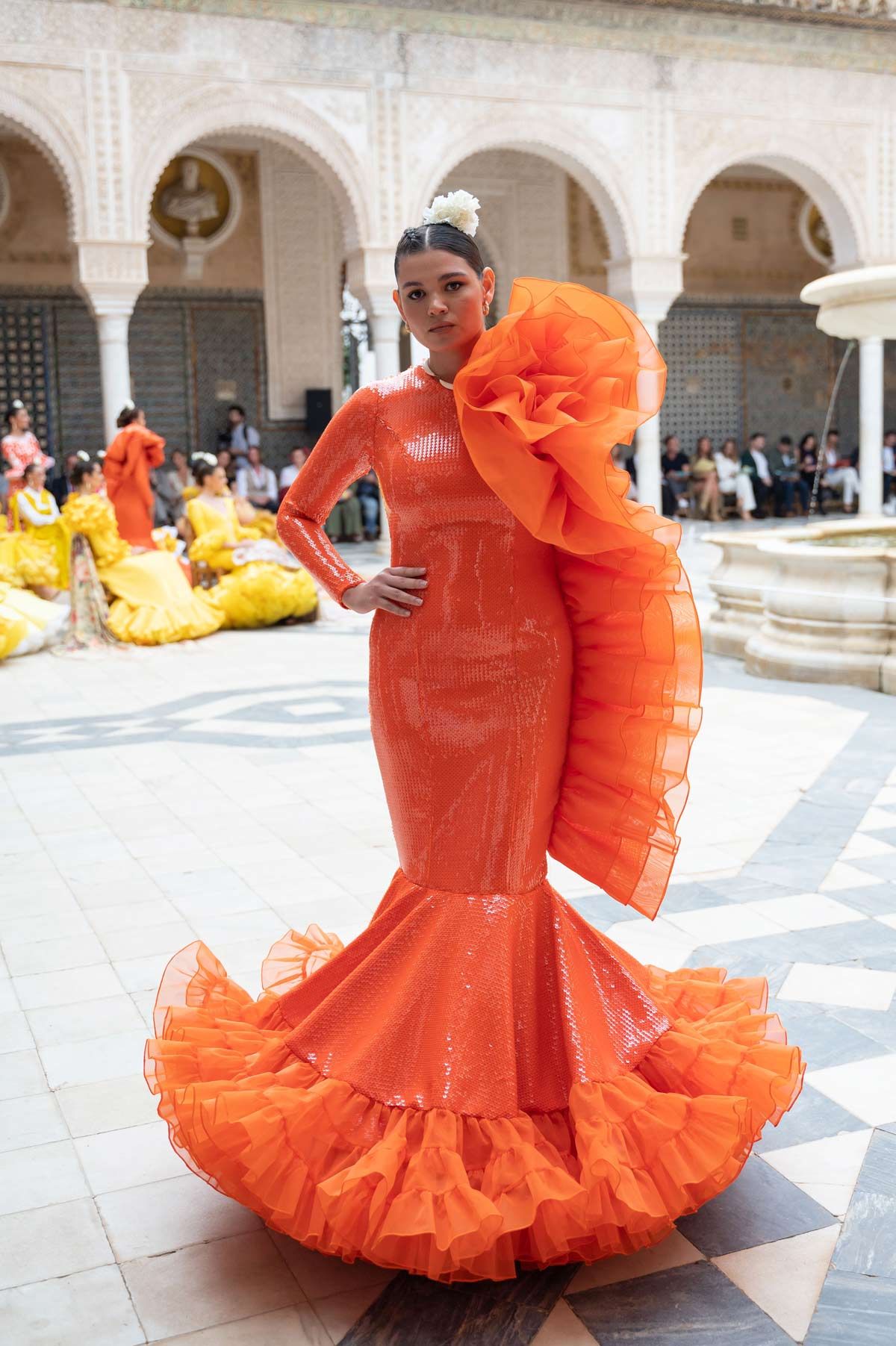 Las tendencias y los diseñadores de la moda flamenca que fichar para el  2023 - Woman