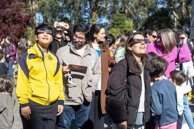 Así se vivió el eclipse solar en A Coruña