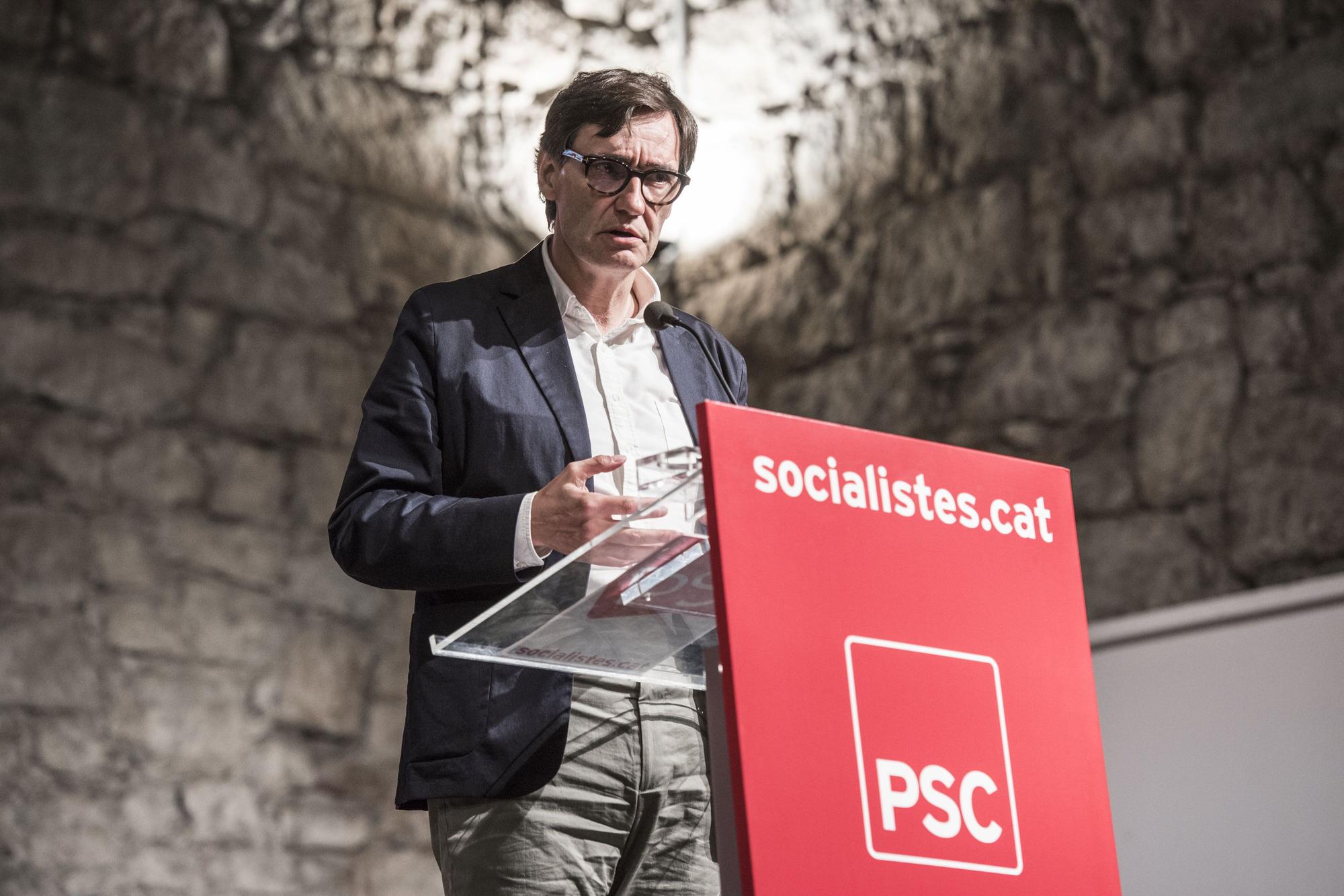 EN FOTOS | L'acte de campanya del PSC de Manresa, amb Salvador Illa