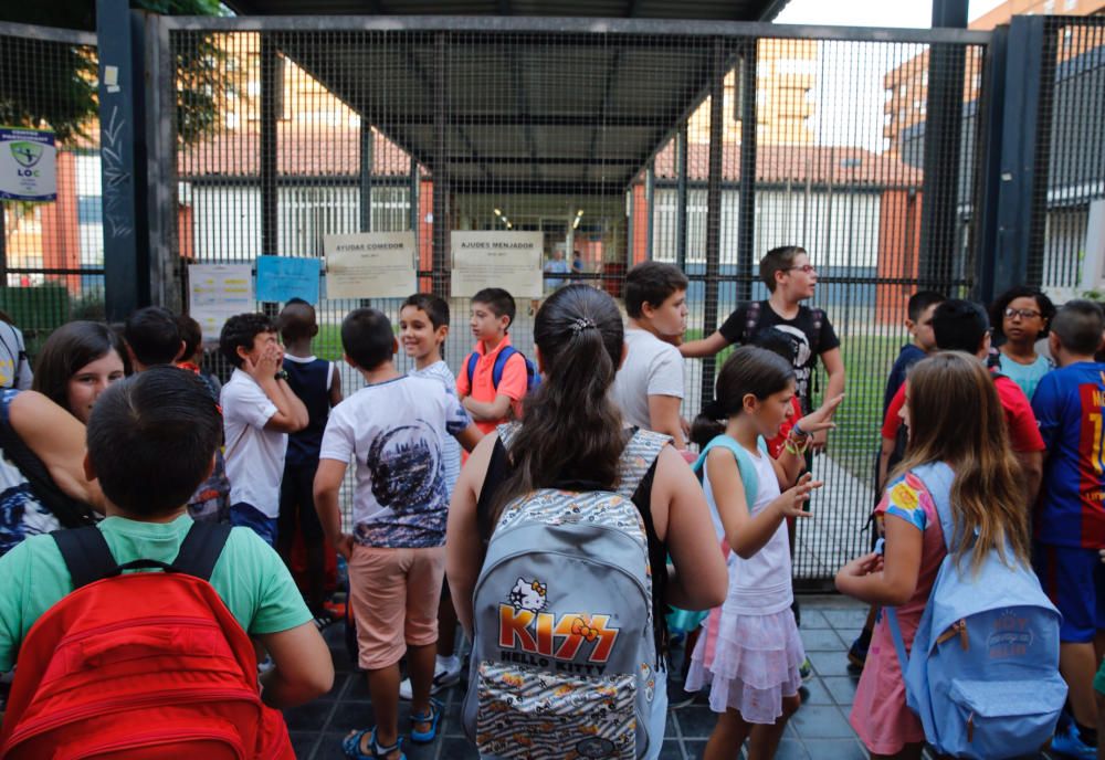 Inicio de curso en el colegio Soto Micó de Valencia.