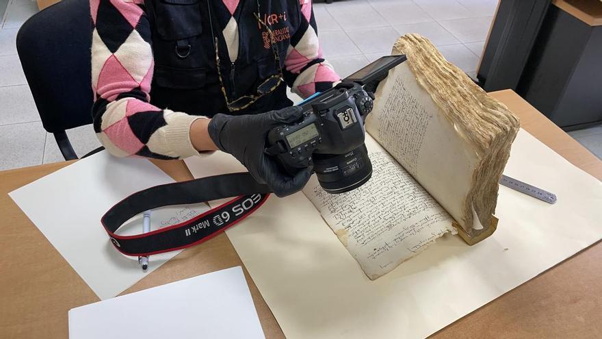 Sueca restaura manuscritos medievales de gran valor