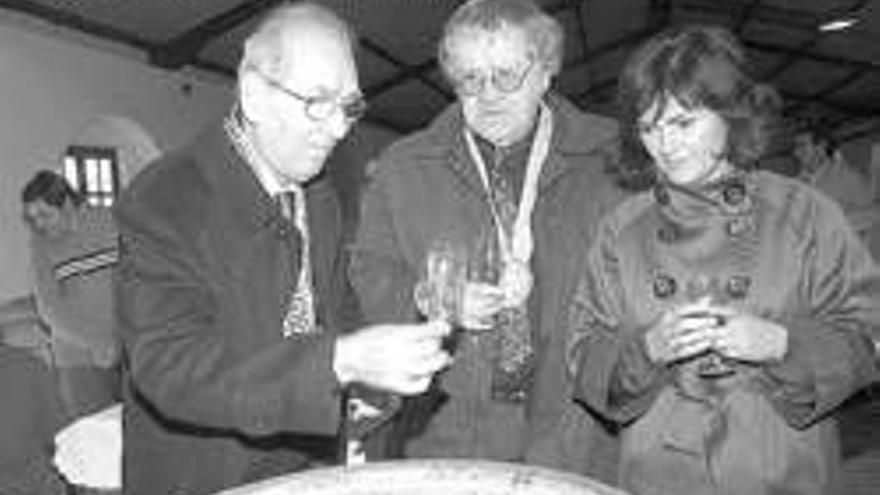 Carmen Calvo hace una defensa del vino como elemento de la cultura