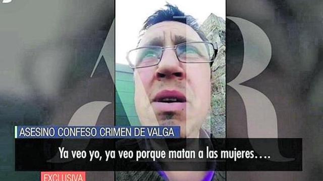 Captura del vídeo que el asesino confeso grabó ante la casa. | // TELECINCO