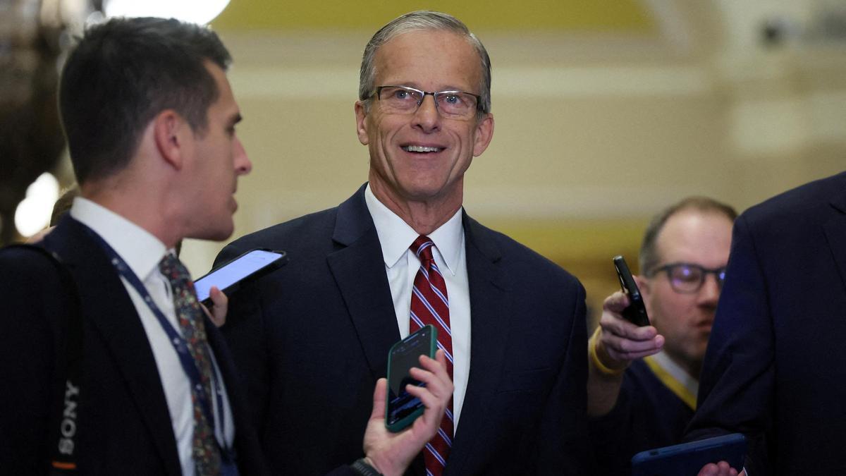 El senador John Thune liderará la mayoría republicana en el Senado tras el cambio político con las elecciones de EEUU