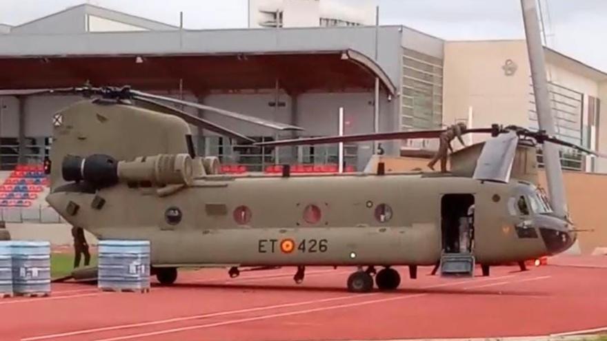 El ejército aterriza en Torrent con suministros
