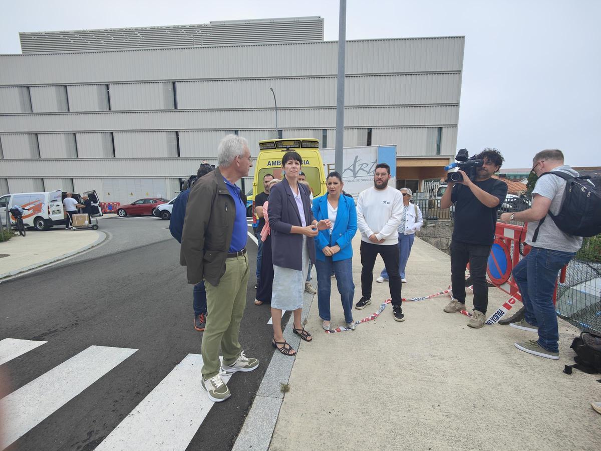 Las imágenes de la primera mañana de funcionamiento del nuevo centro de salud de Moaña