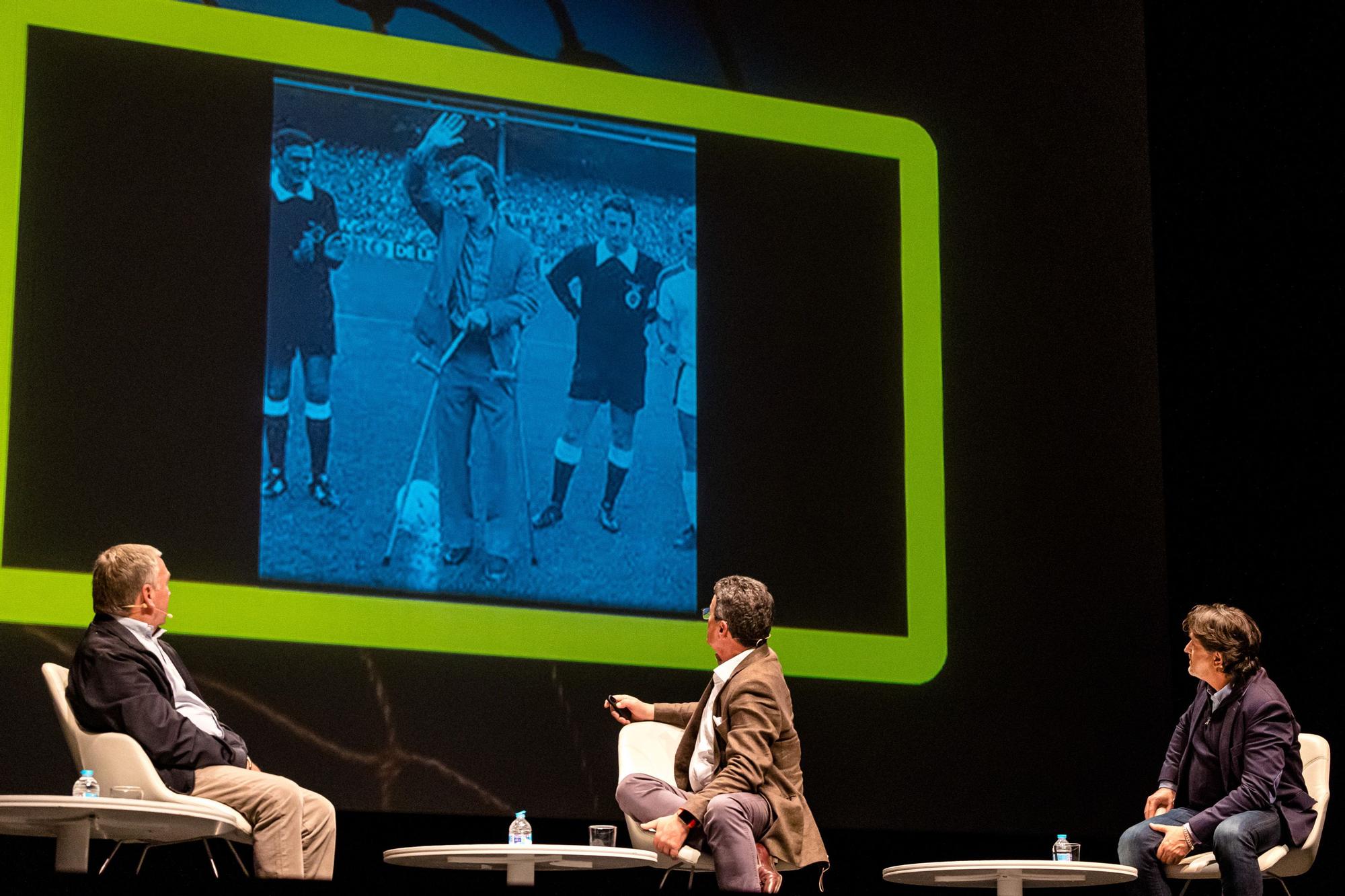 Charla con el exseleccionador Javier Clemente en el Foro Deportivo «Campo a Campo»