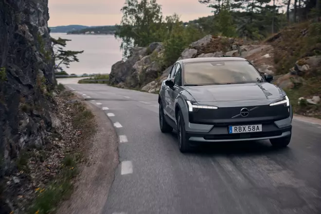 Volvo EX30 Cross Country: un eléctrico para la ciudad y para el campo
