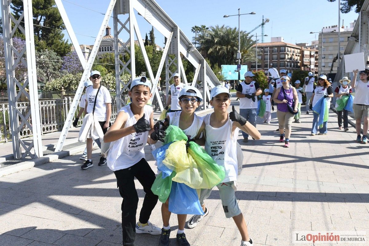 Todas las imágenes del reto de limpieza del río Segura en Murcia