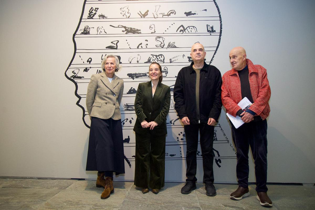 Apertura de la exposición 'Auga e Soño' de Antón Patiño en Palexco.