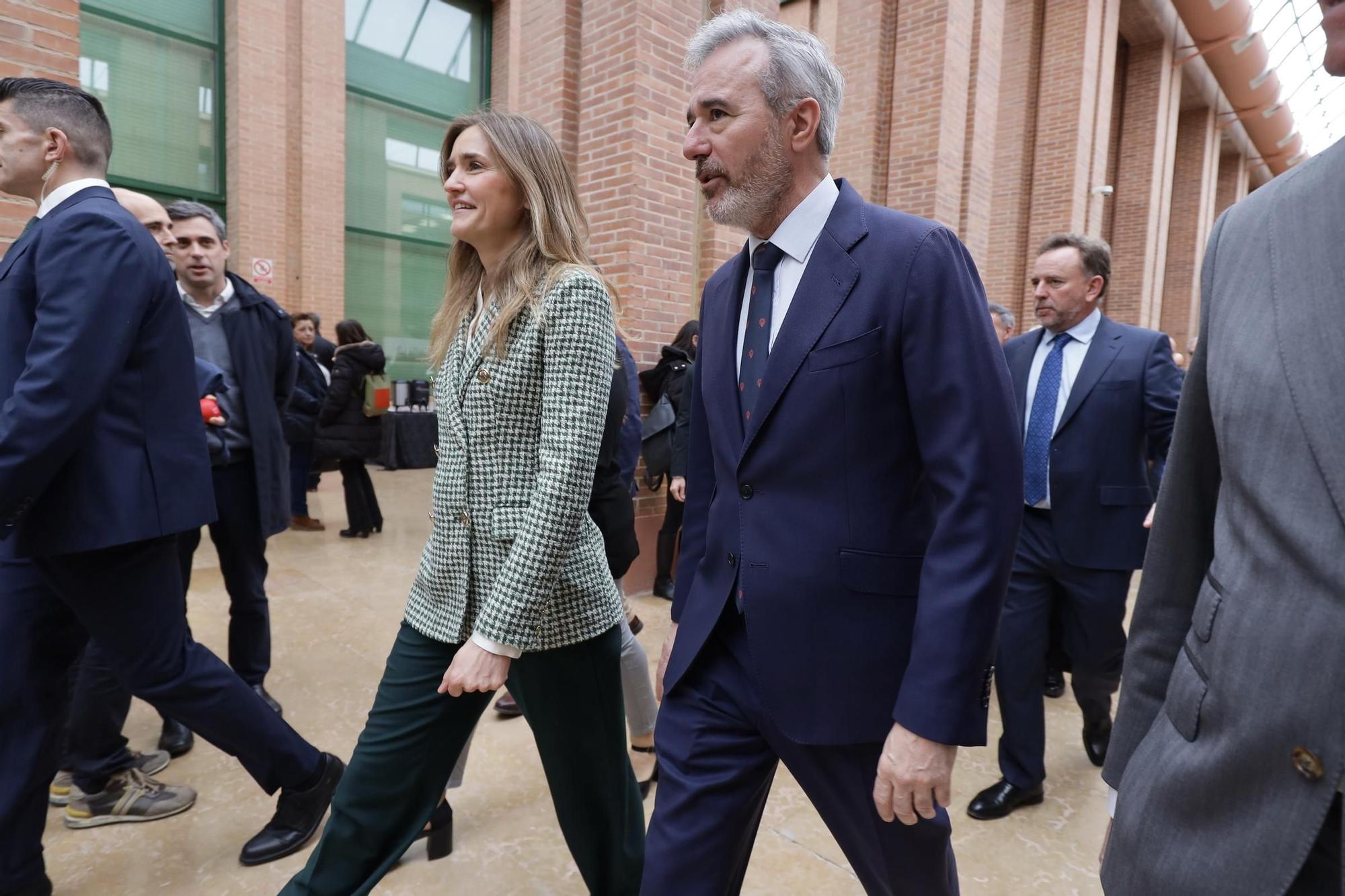 El presidente de Aragón, Jorge Azcón, y la vicepresidenta Sara Aagesen, en una imagen de archivo.
