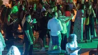 Madrid permitirá desde el viernes bailar en las pistas de las discotecas
