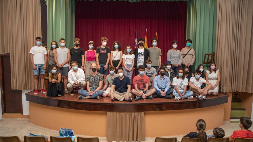 Los aspirantes del concurso de 2021, durante la presentación. |