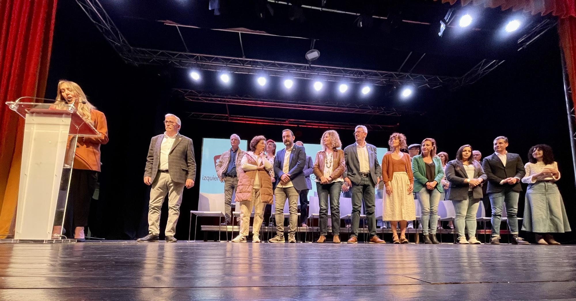 Presentación de la candidatura de Aníbal Vázquez, en el Auditorio Teodoro Cuesta de Mieres.