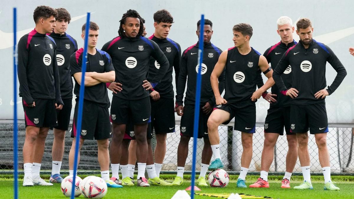 Flick, sobre si se tendría que haber suspendido la jornada de Liga:  "Si yo pudiera tomar la decisión quizás lo haría"