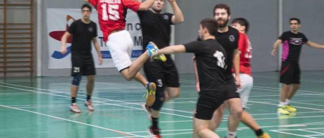 El Handbol Xàtiva pierde por la mínima (22-21) ante el Benetússer