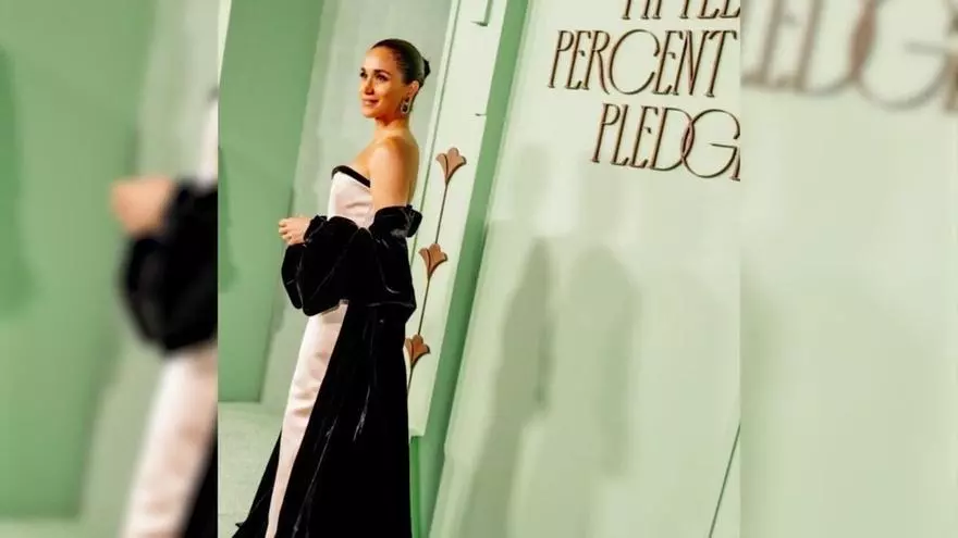 Meghan Markle deslumbra en una gala benéfica en Los Ángeles