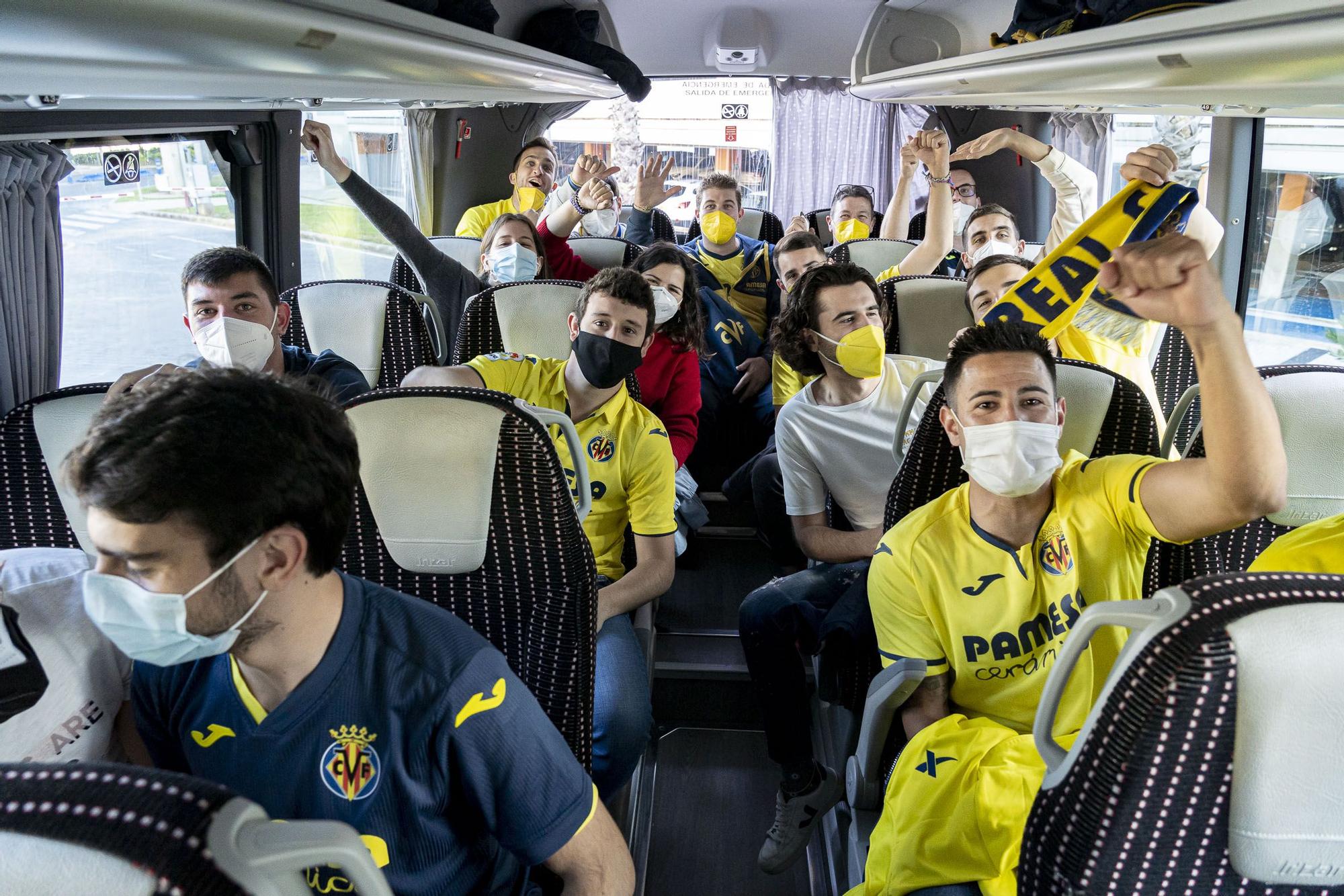 La afición del Villarreal tiñe de amarillo Gdansk