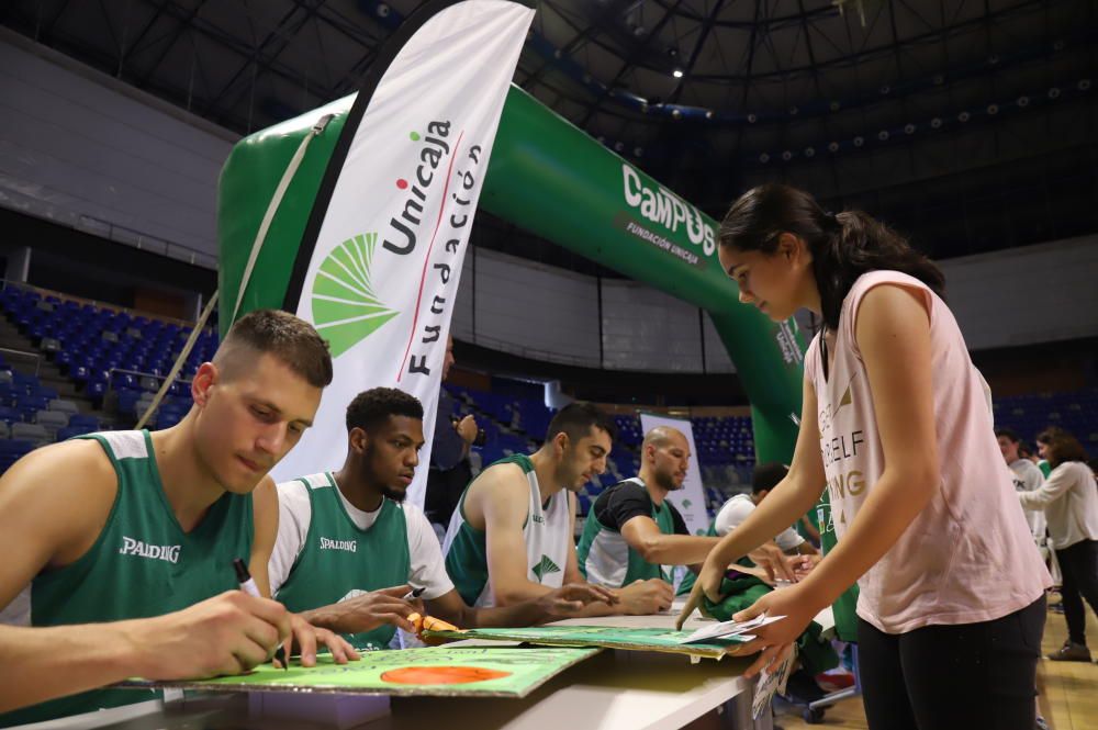 El Unicaja abre el entrenamiento a su afición