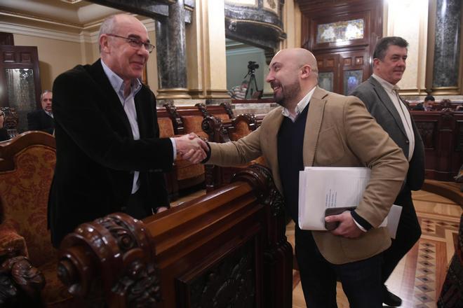 Inés Rey y Francisco Jorquera, en la firma del acuerdo de mandato suscrito entre PSOE y BNG el pasado junio.