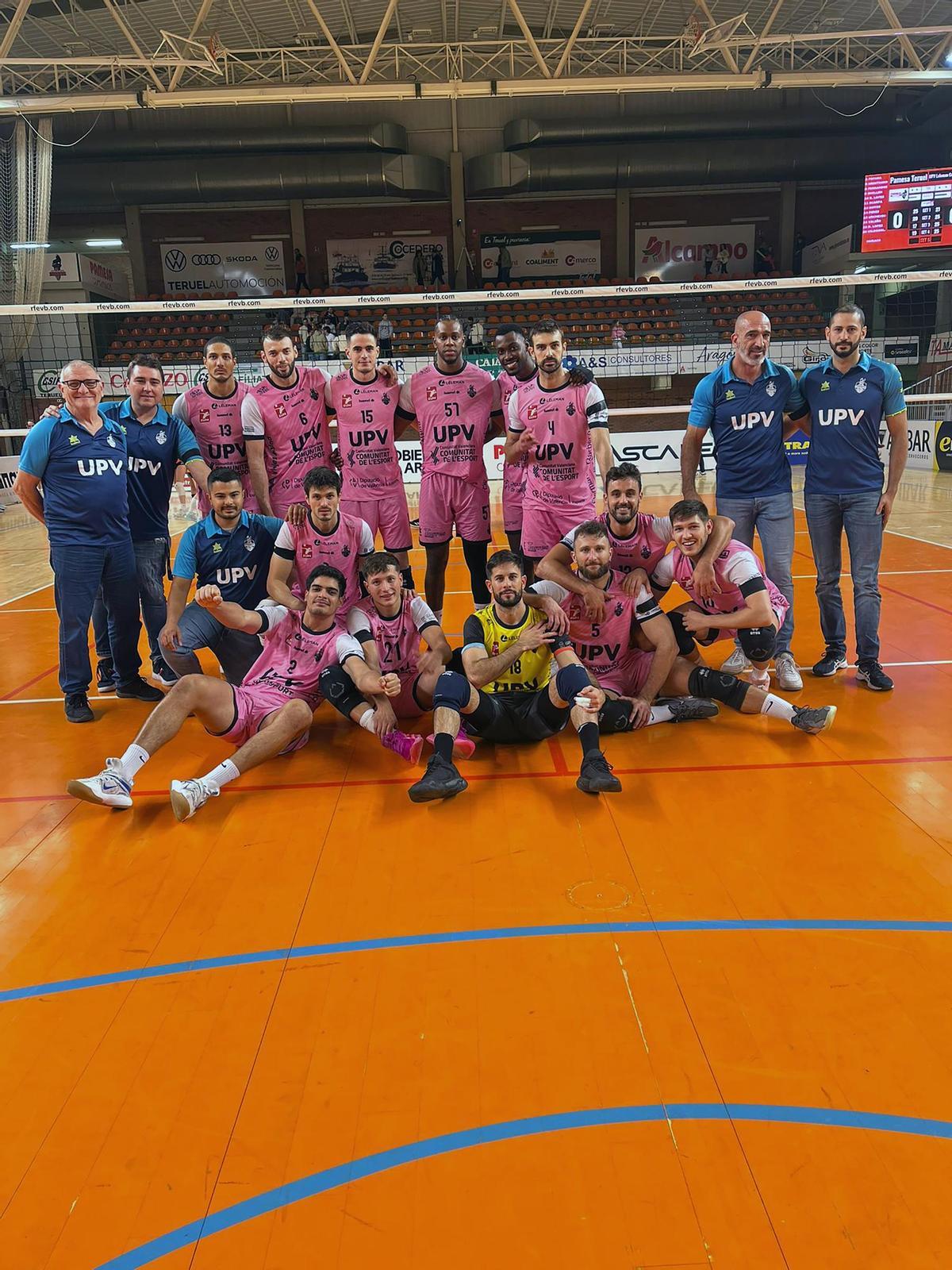 Los valencianos logran una importante victoria