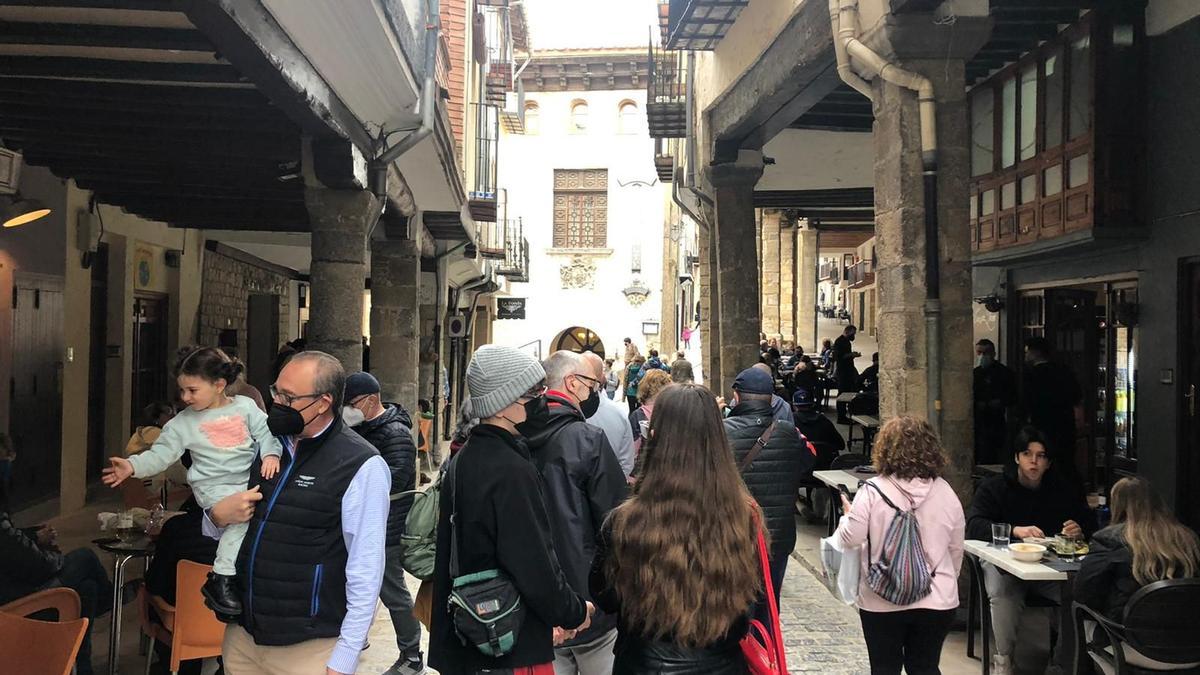 GALERÍA | Los destinos turísticos de Castellón reciben a los visitantes en Viernes Santo