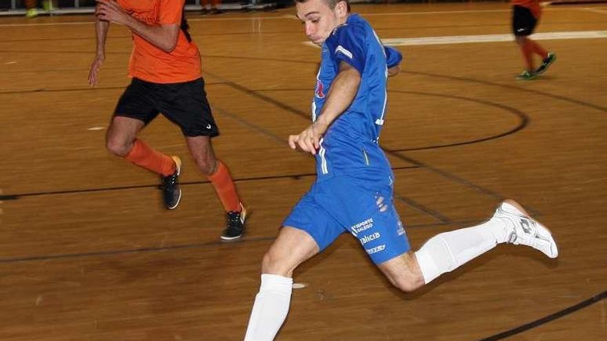 El A Estrada Futsal viaja a la pista del Santiago B sin Simón, Tojo ni Kinso