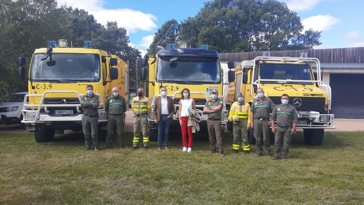 Presentación del nuevo vehículo que se suma a la campaña de extinción de incendios.