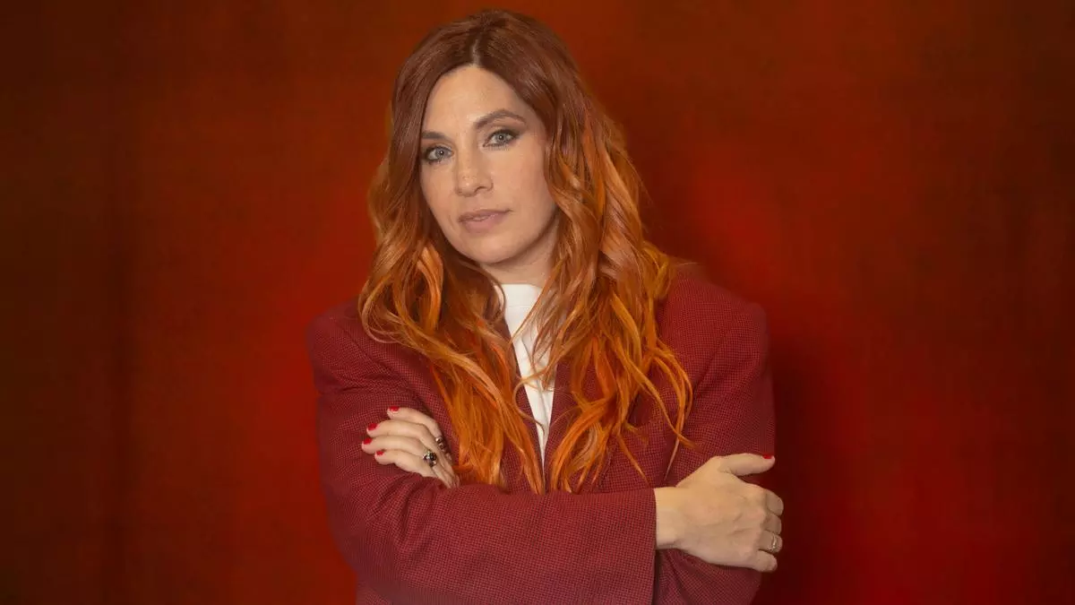 Este artista se vuelca a favor de Leire Martínez tras el lanzamiento de su primer single en solitario: "Soy fan"